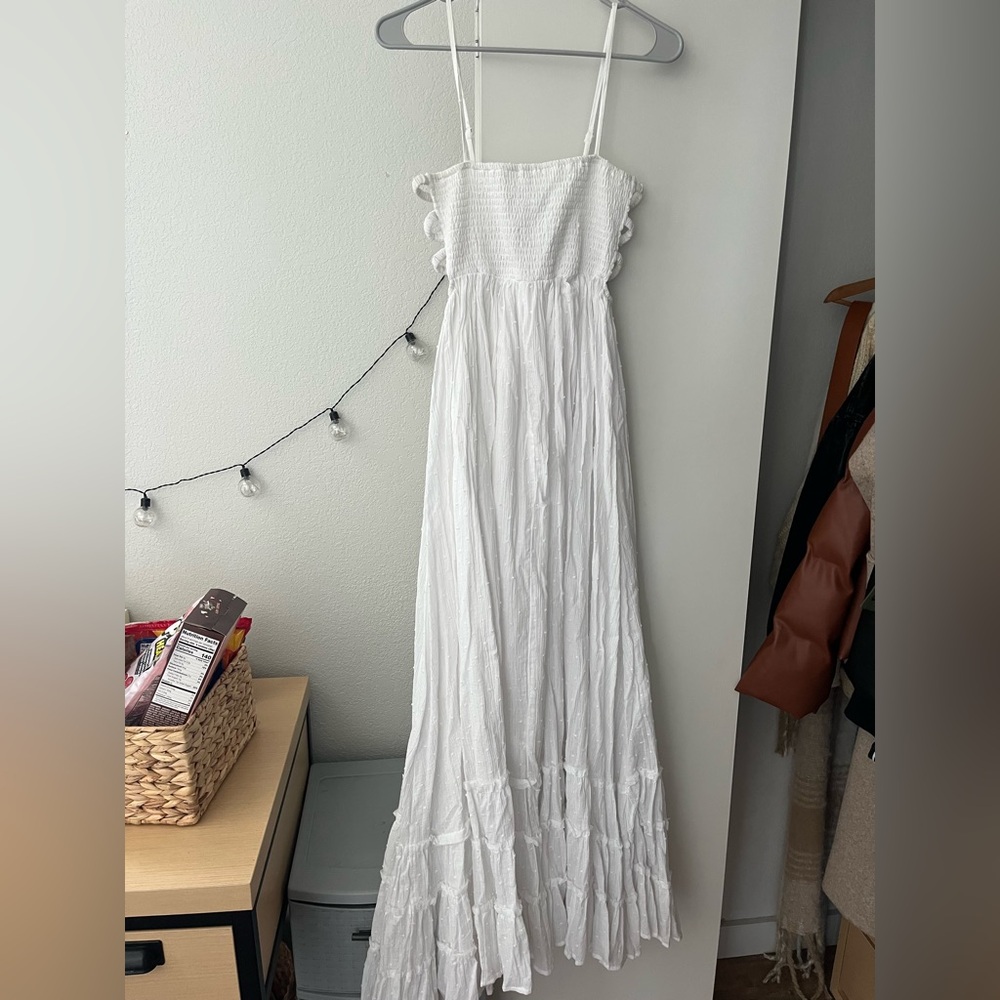 Lulu's White Pleated Maxi Sundress with cut out details - NWOT